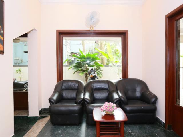 Karthika Residency Appartement Kochi Buitenkant foto